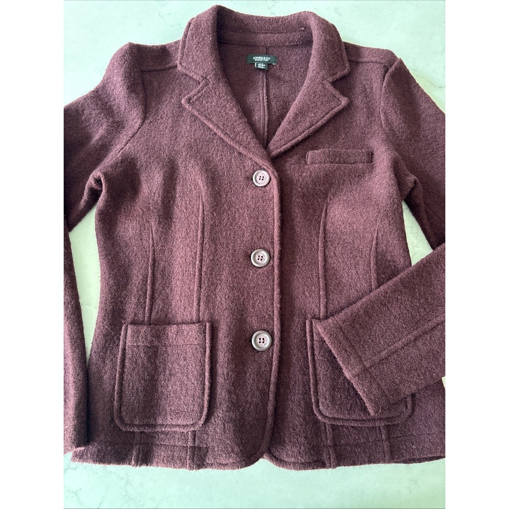 Jones & Co New York Womens Burgundy M Boiled Wool Blazer Jacket Sweater 3 Button